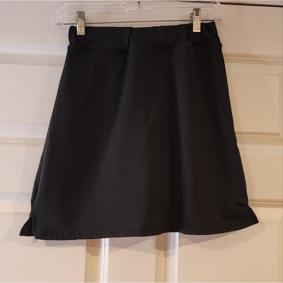 Stretchy black pull on mini skirt with shorts M - Picture 4 of 4